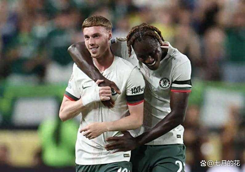 各队表现分析强弱对决对内战