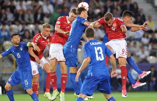 北马其顿队不甘示弱,欧预赛勇斗至底 北马其顿队不甘示弱,欧预赛勇斗至底