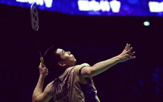 球员激烈角逐,冠军荣耀向谁屈指 球员激烈角逐,冠军荣耀向谁屈指