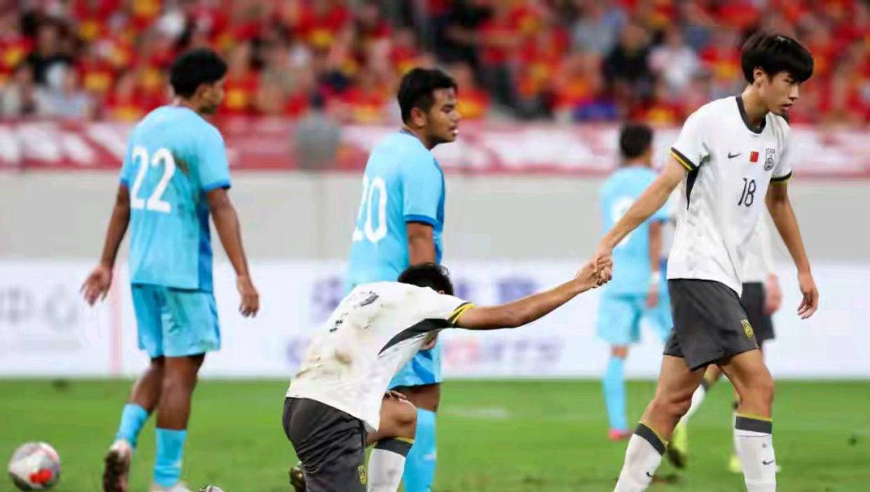 球队面临关键比赛,全员备战 球队面临关键比赛,全员备战