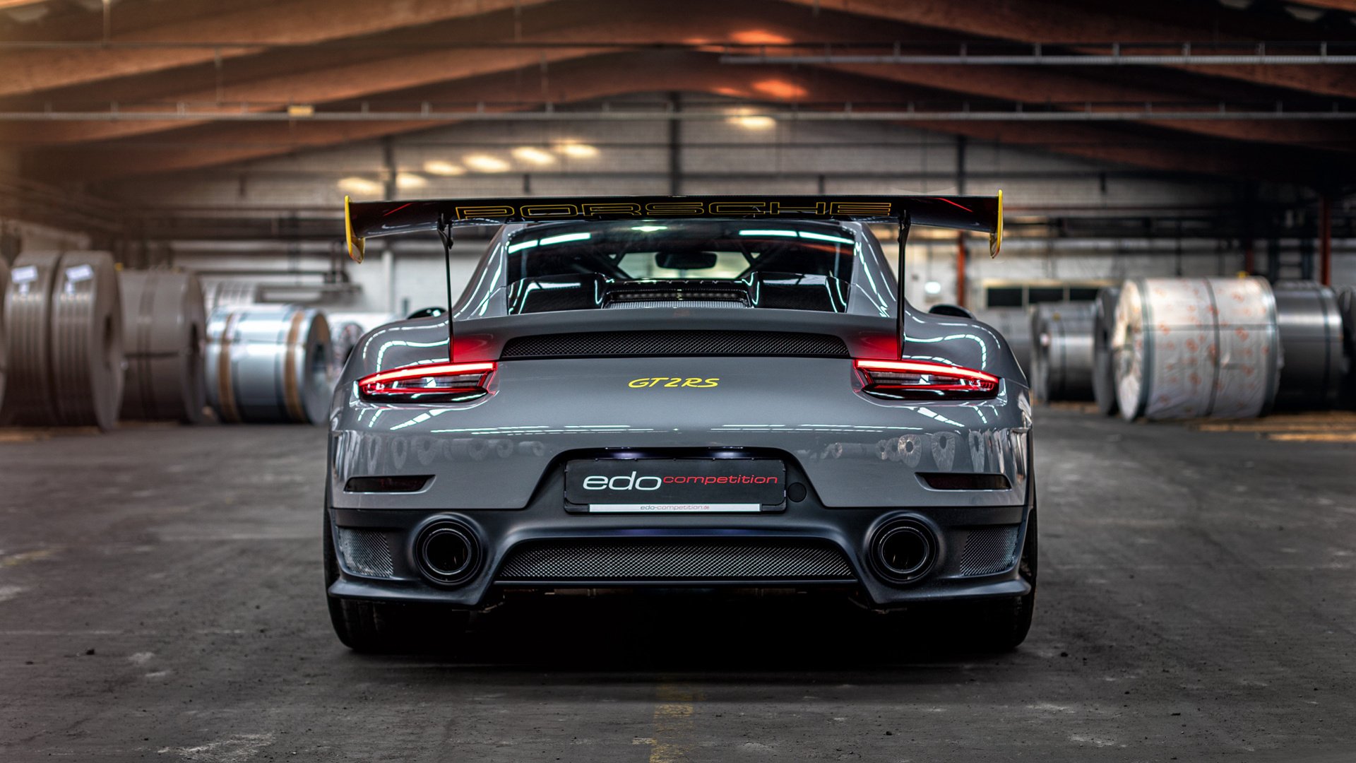 冰岛收割曼联，欧冠半决赛焦点战的北欧风暴